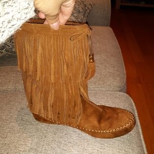 Pocahontas Boots